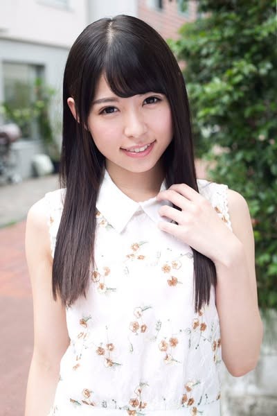 葵玲奈(あおい れな)个人资料照片